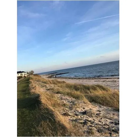 בית נופש Island Nest Modern Retreat *